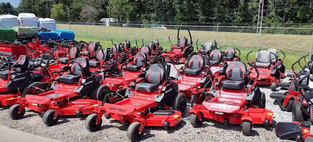 Does the Gas Type Affect My Lawn Mower’s Engine?
